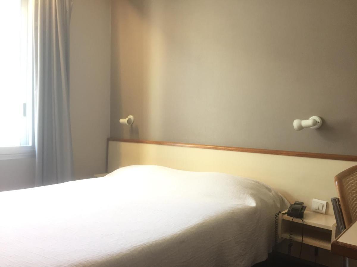 Hotel Du Sud Vieux Port Марсель Экстерьер фото