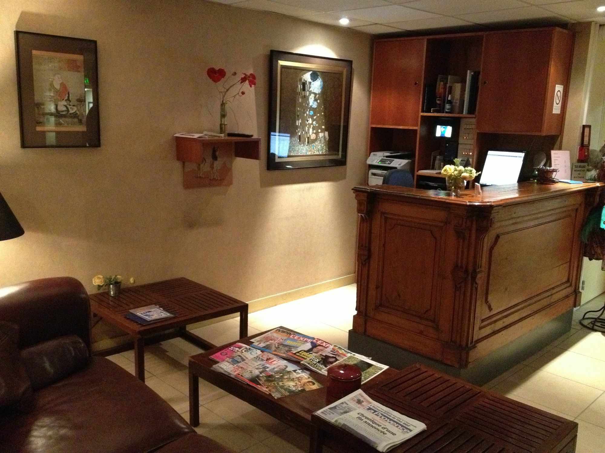 Hotel Du Sud Vieux Port Марсель Экстерьер фото