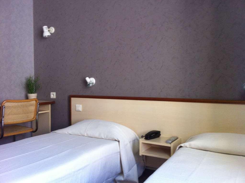 Hotel Du Sud Vieux Port Марсель Номер фото